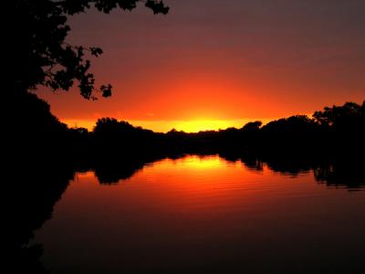 u18/anayv/medium/33051871.eAugustSunriseS50PSIM.jpg