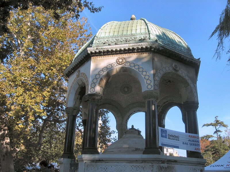 The Kaiser Wilhelm Fountain ( The German Fountain ), 1898