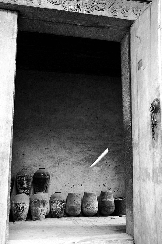 Emptyness, Suzhou, China, 2004