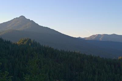 Die Trinity Alps bei Sonnenuntergang