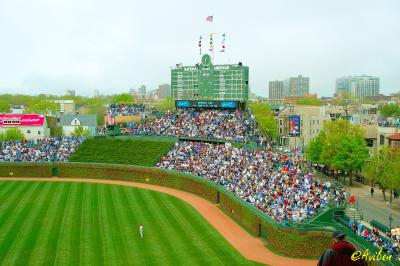 u18/aviben/medium/43076134.BleachersWrigleyField.jpg