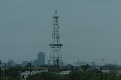 u18/baja_traveler/medium/33063285.OilDerrick.jpg