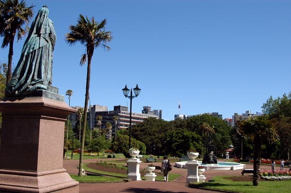 Queen Victoria, Albert Park