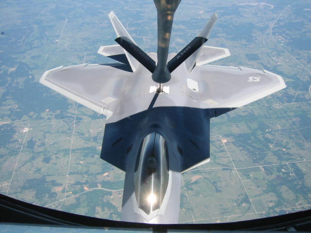 f-22 007.jpg
