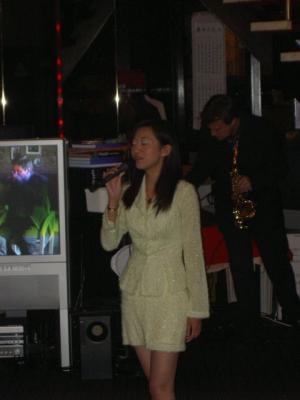 Karaoke Singer