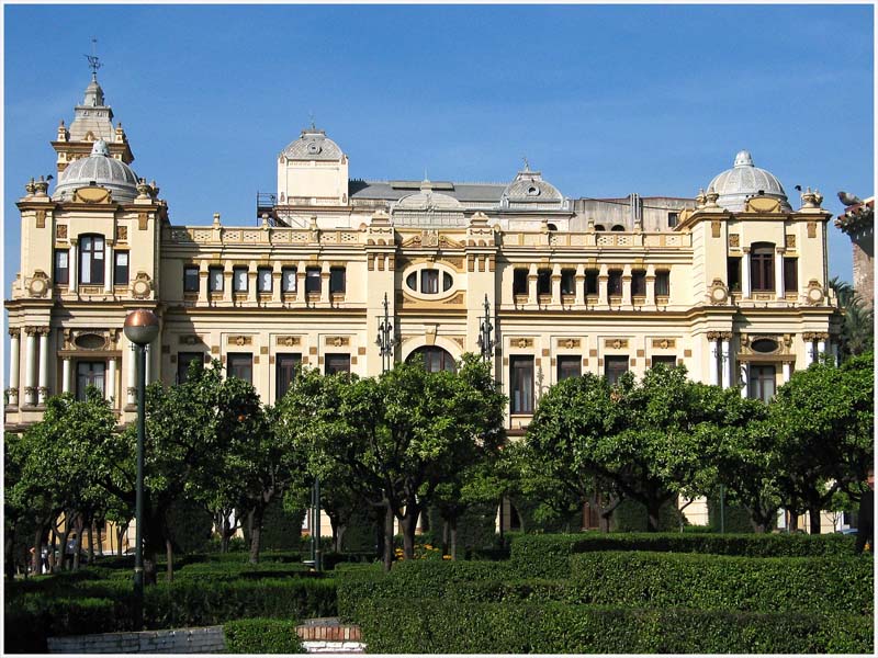 Ayuntamiento  ( town hall)