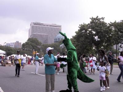 UD2003_32.jpg