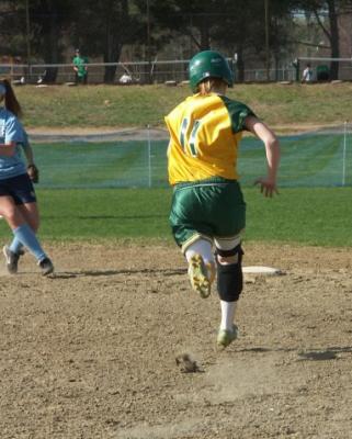 Lyndsi Steals
