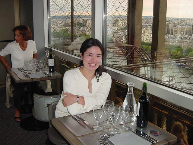 Steph Dinning at Eiffel.JPG