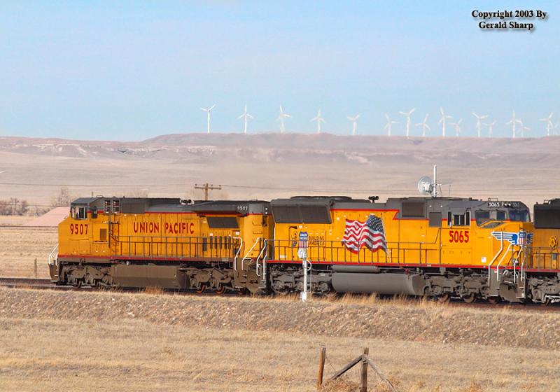 UP 9507 At Carr, CO