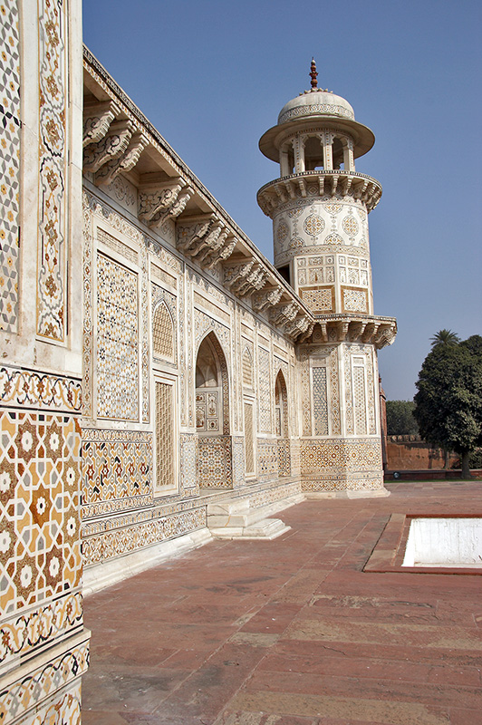 Itimad ud-Daulas Tomb