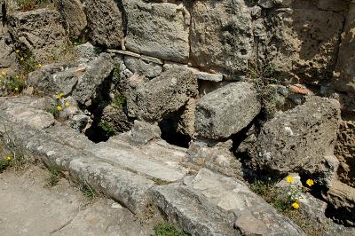 Salamis, ancient toilets