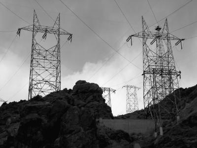 u18/jbecker/medium/43133985.PowerLines.jpg