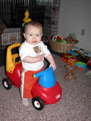 I can ride my push car