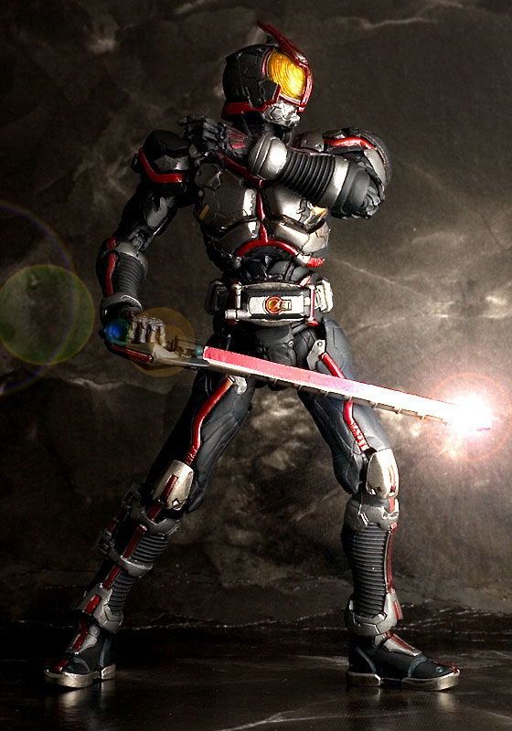 SIC 28 Masked Rider Faiz