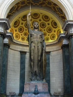 u18/kiml/medium/15506049.capitolstatue100.jpg