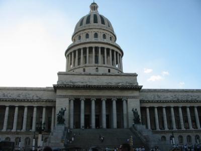 u18/kiml/medium/15506061.NationalCapitol2100.jpg