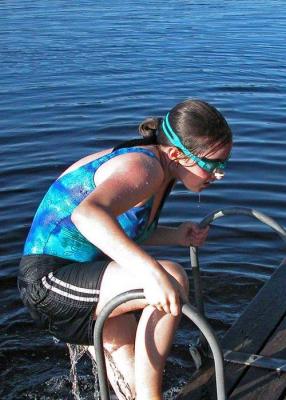 u18/lili1232000/medium/32987301.040814StephanieClimb2_5x7RC.jpg