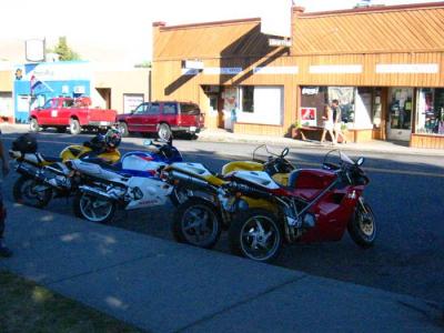 bikes-in-maupin2.jpg