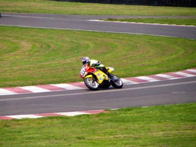 u18/liv2day/medium/43006442.dozert9endurance.jpg