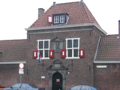 het verwijderen van de vlaggen...tot ziens cindo de mayo