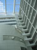 het grote atrium in de nieuwe stadhuis