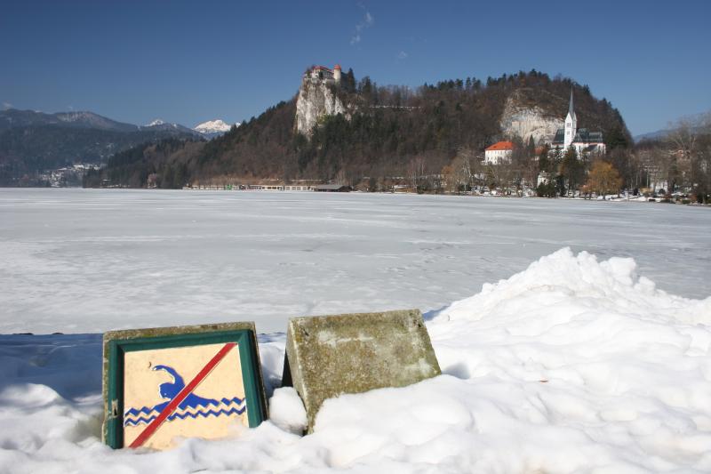 no swimming in Lake Bled