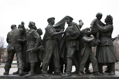 Soviet Army sculptures in Tsar Boris Park