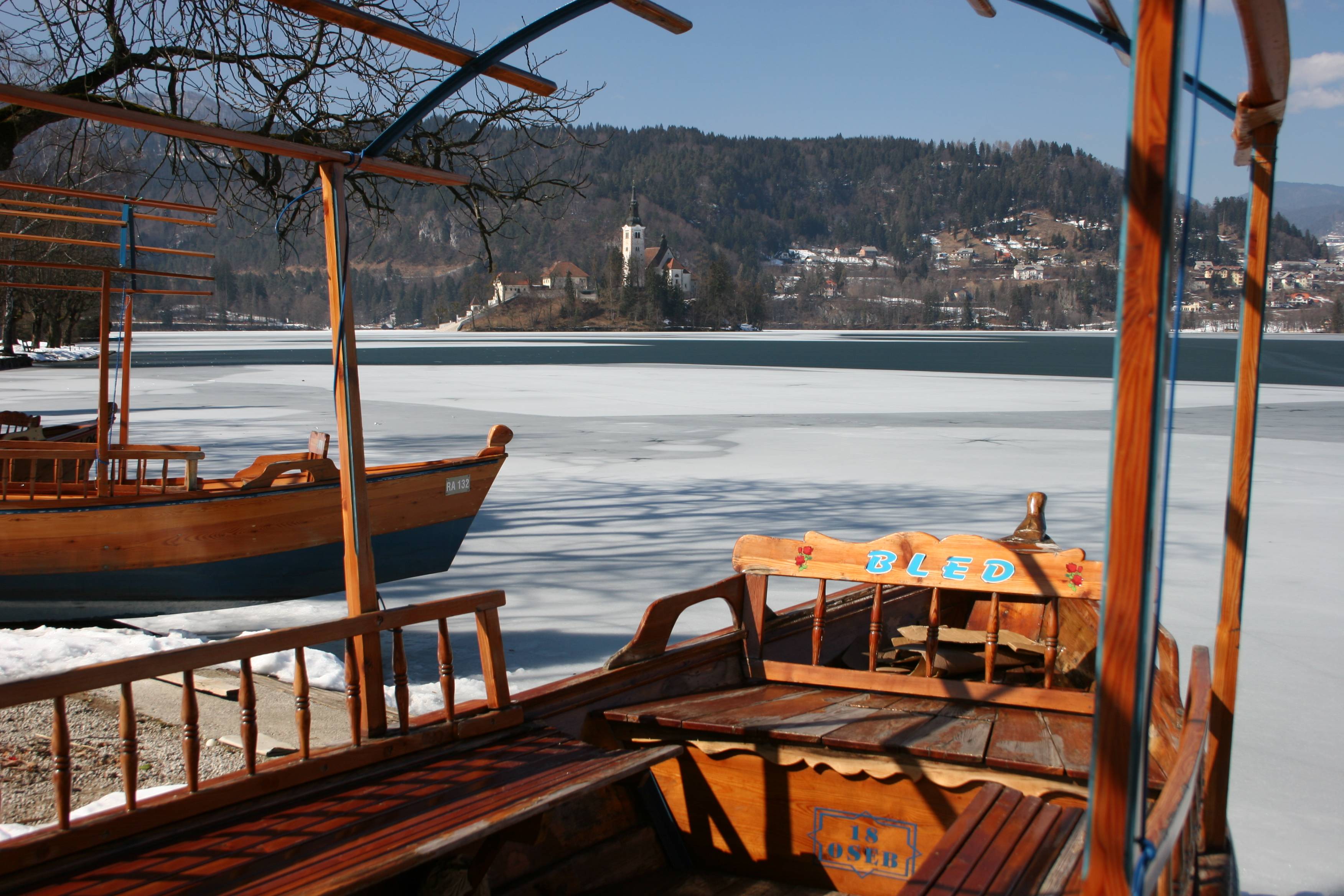Gondolas to take you to Bled Island