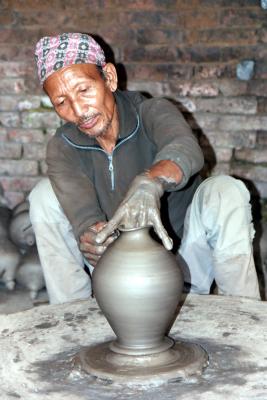 Potter in Bhaktapurs Potters Square