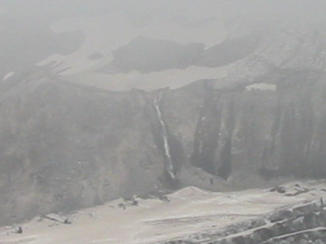100-0039_IMG.JPG
