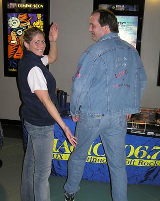 Bob shows off new jacket