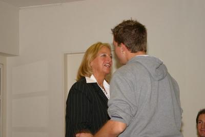 tn_109-0975_IMG.jpg