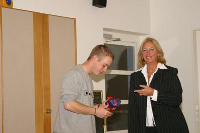 tn_109-0996_IMG.jpg