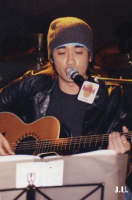Hard Rock Cafe 11.27.2002 (During the show)