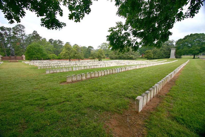  Andersonville, Prisoner Graves