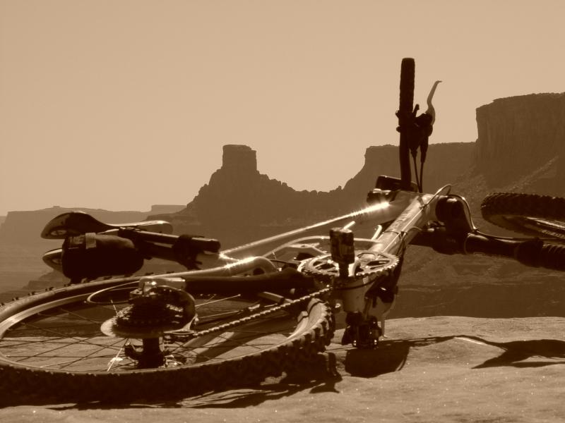 THIRD PLACE <br><B>Modern West</B><BR><FONT size=2>by JJackson</FONT>