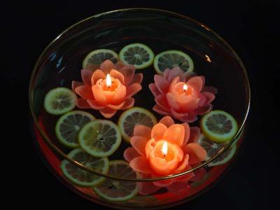 Floating Candles by florg