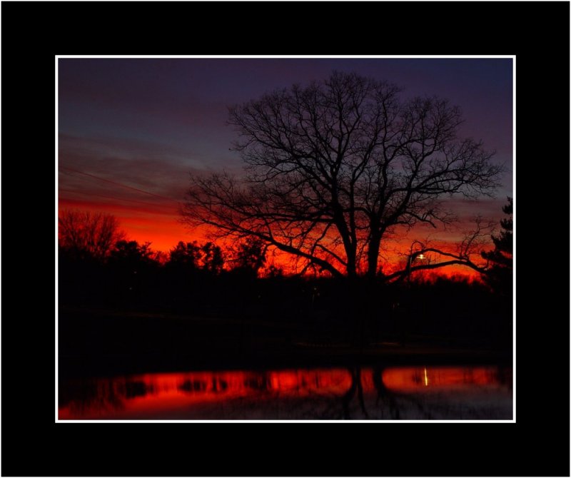 <b>Thirty-Seconds Til Darkness</b><br><font size=1>by Bev Brink</font>