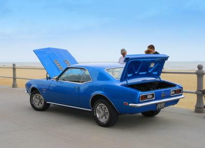 u18/thecameraguy/medium/43130267.CamaroSS68Bluesideview.jpg