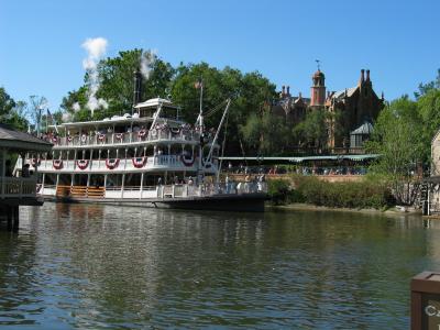The Liberty Belle and the Haunted Mansion