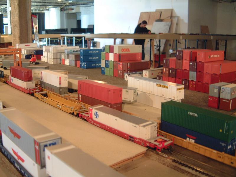 Port of Oakland container operations in minature!