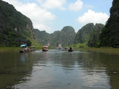 Tam-Coc-Ninh-Binh.jpg