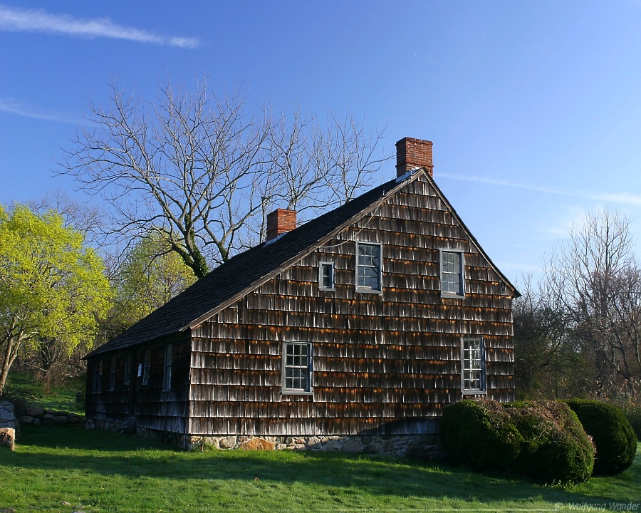 Setauket - Brewster House