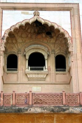 More delicate windows, Safdarjung Tomb, Delhi