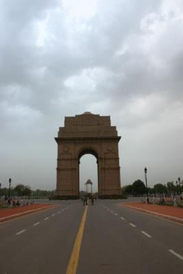 The road to India Gate