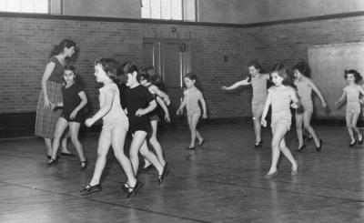 Kate,dance-class.jpg