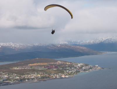 Paraglider overlooking Troms.jpg