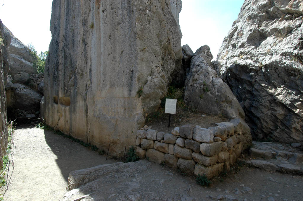 Yazilikaya room B