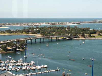 u19/ekim/medium/16921705.Aerialview2.jpg